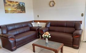 Hotel Doce Lar